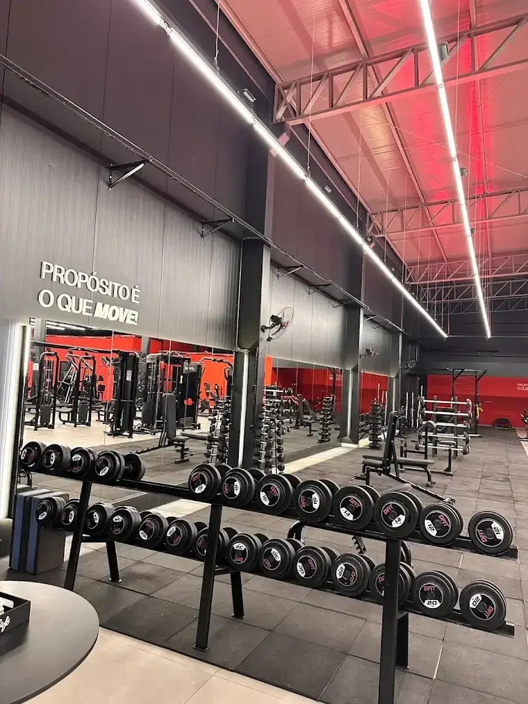 Área de pesos livres D'Fitness